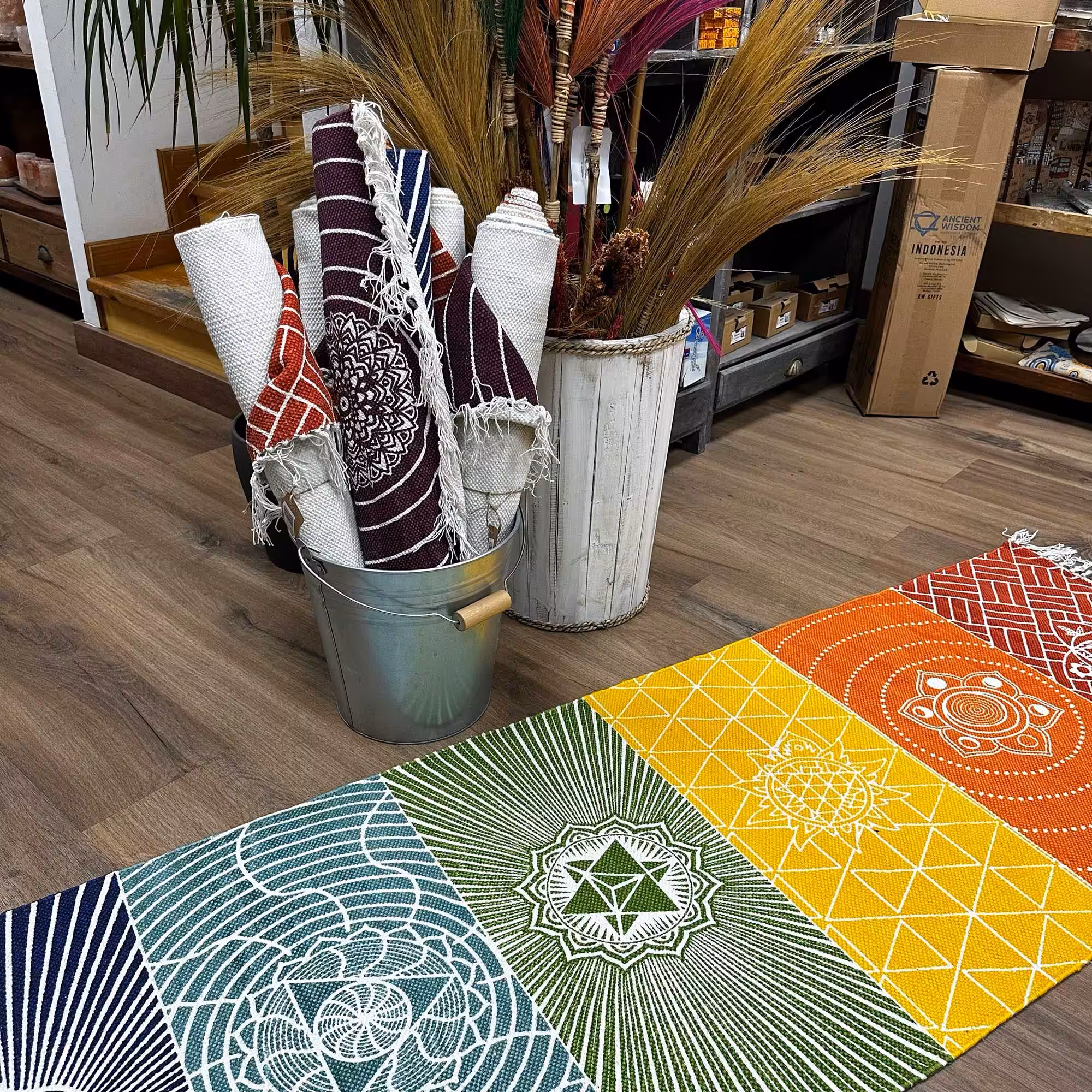 Yoga Rug – 60x200cm – 7 Chakras | www.artisan-gifts.co.uk 6 Yoga Rug – 60x200cm – 7 Chakras | www.artisan-gifts.co.uk 5