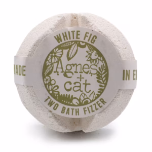 Agnes + Cat Bath Fizzer – White Fig | www.artisan-gifts.co.uk 1