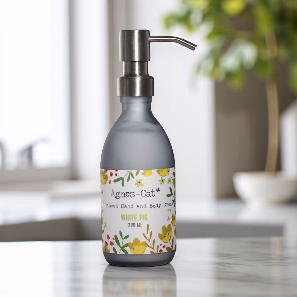 Agnes + Cat Hand & Body Cream – White Fig | www.artisan-gifts.co.uk 3 Agnes + Cat Hand & Body Cream - White Fig - Image 2