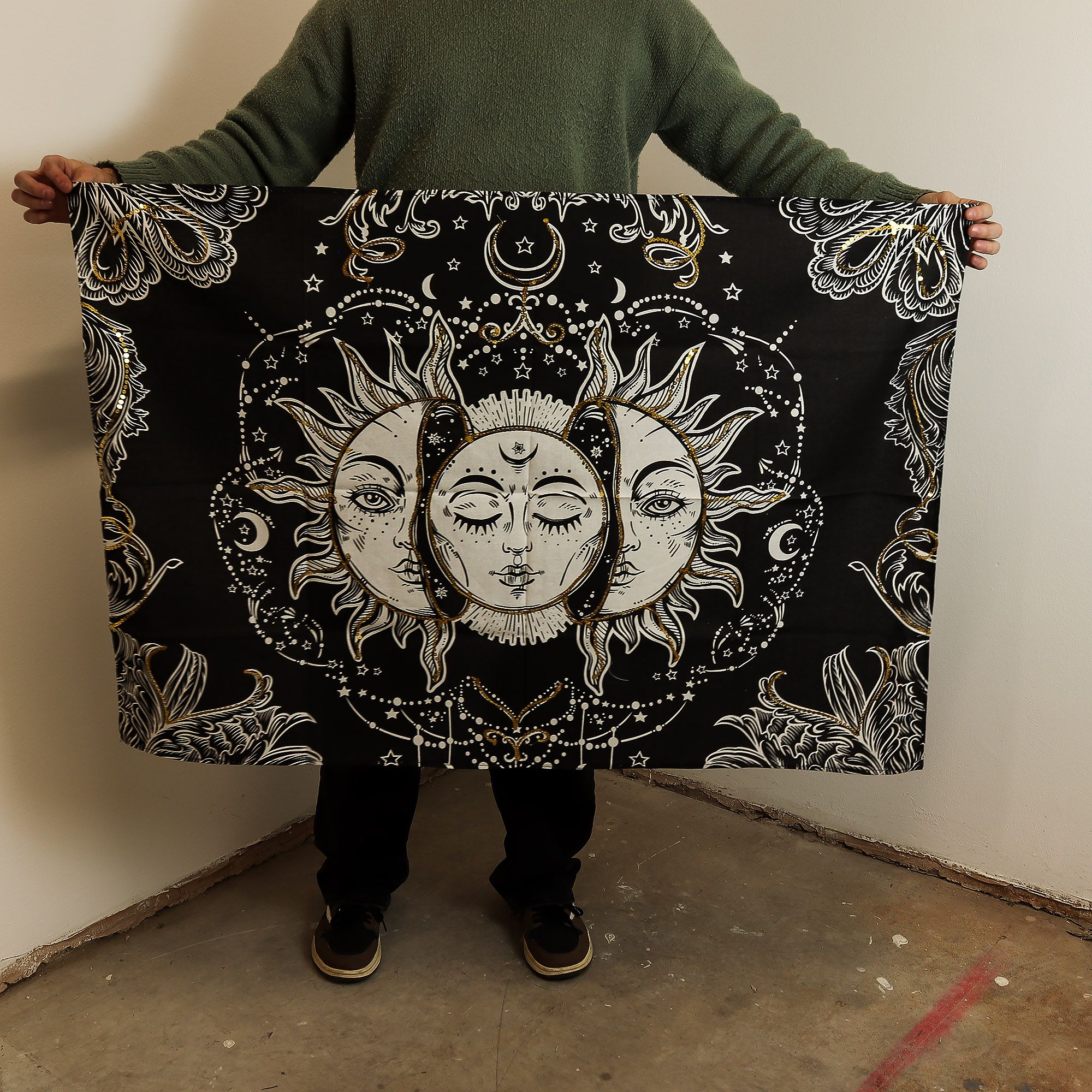 Cotton Wall Art (70x110cm) – Sun Goddess | www.artisan-gifts.co.uk 2 Cotton Wall Art (70x110cm) – Sun Goddess | www.artisan-gifts.co.uk 1