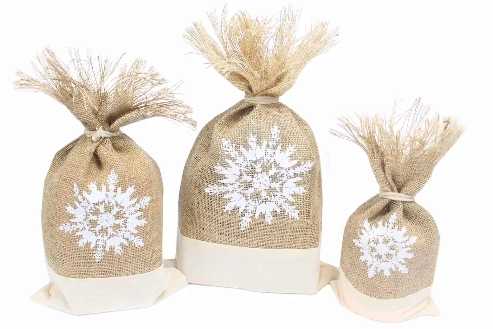 Danish Pouch Set of 3 – White & Snowflake | www.artisan-gifts.co.uk 4 Danish Pouch Set of 3 - White & Snowflake - Image 3