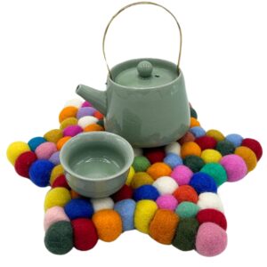 Felt Ball Star Centre Mat – Multi Colour | www.artisan-gifts.co.uk 1