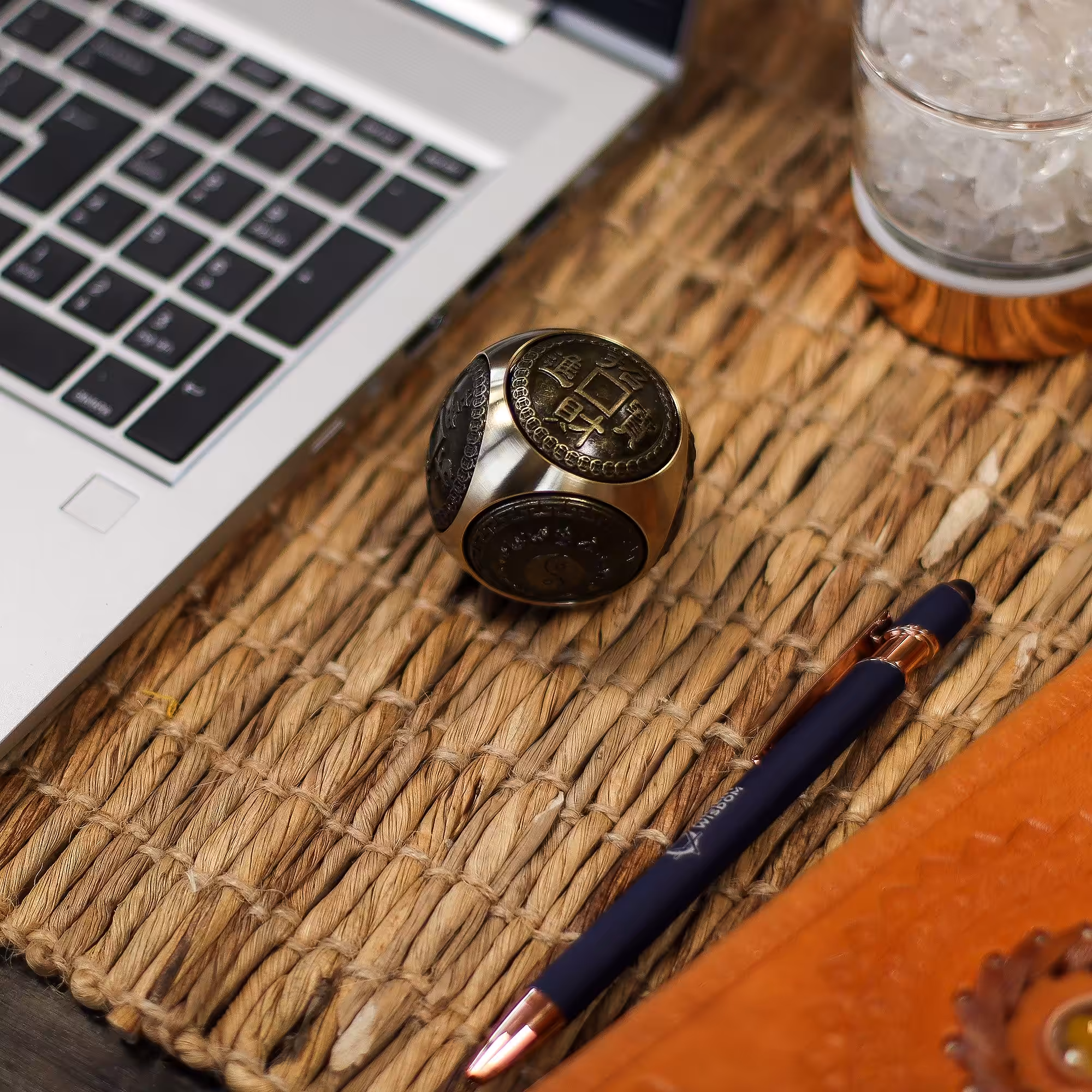 Feng Shui Fortune – Large Wealth Dice – Rounded | www.artisan-gifts.co.uk 4 Feng Shui Fortune – Large Wealth Dice – Rounded | www.artisan-gifts.co.uk 3