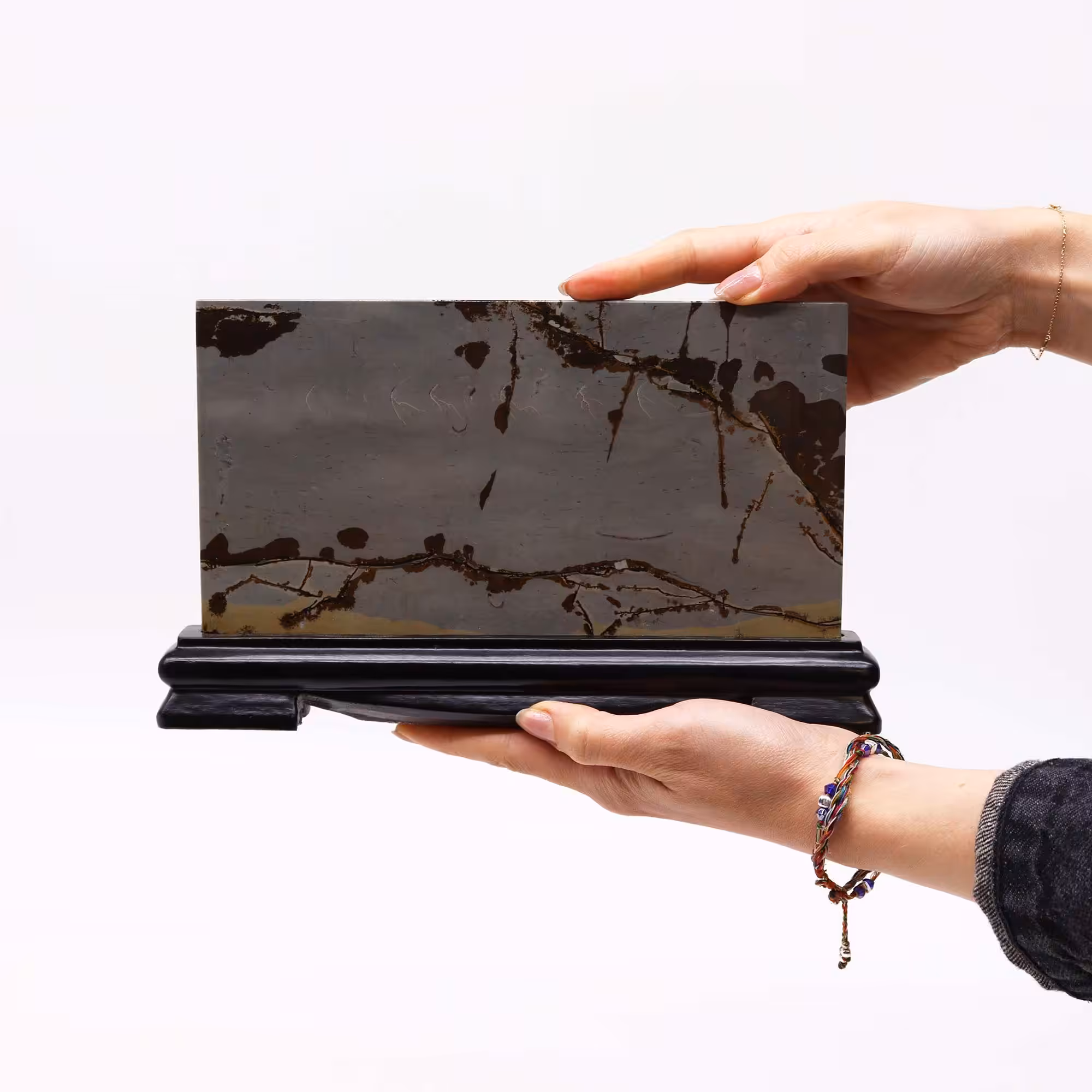 Guohua Picture Stones – Large Landscape – 150x250mm (approx 800gm) | www.artisan-gifts.co.uk 4 Guohua Picture Stones – Large Landscape – 150x250mm (approx 800gm) | www.artisan-gifts.co.uk 3