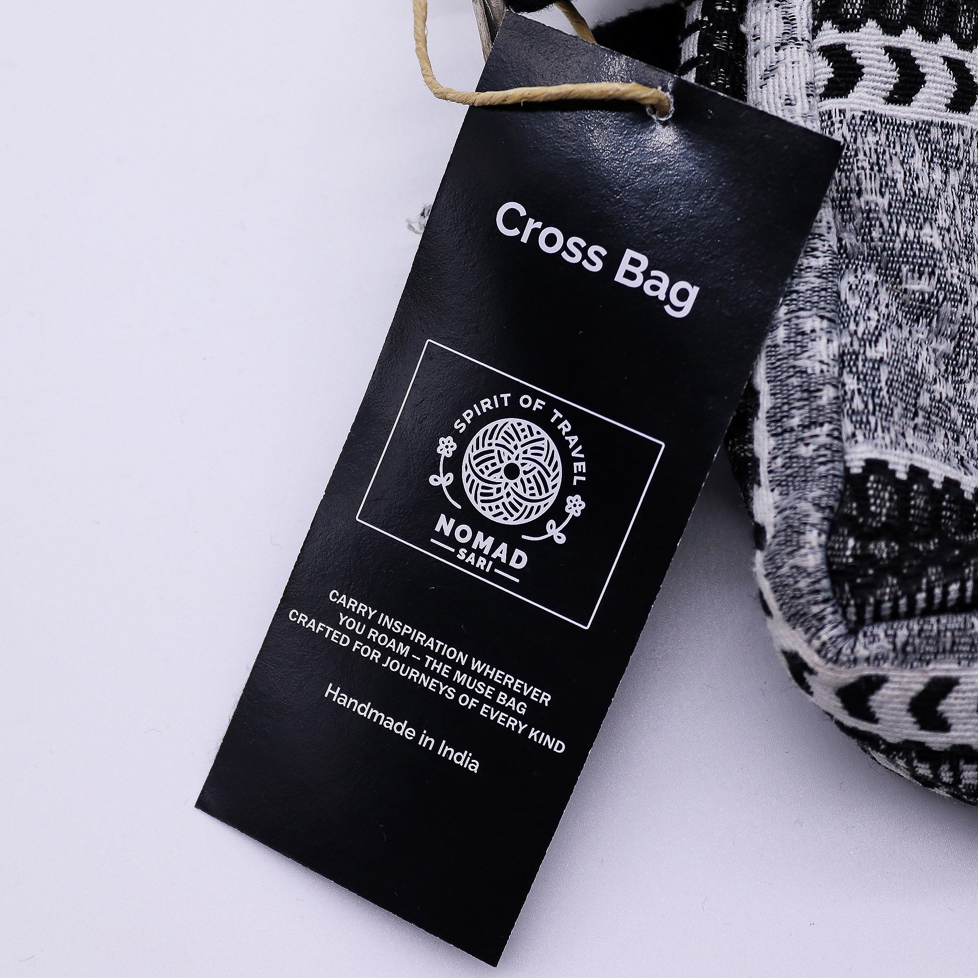 Jacquard Natural Bags – Urban Caravan – Cross Bag | www.artisan-gifts.co.uk 4 Jacquard Natural Bags – Urban Caravan – Cross Bag | www.artisan-gifts.co.uk 3