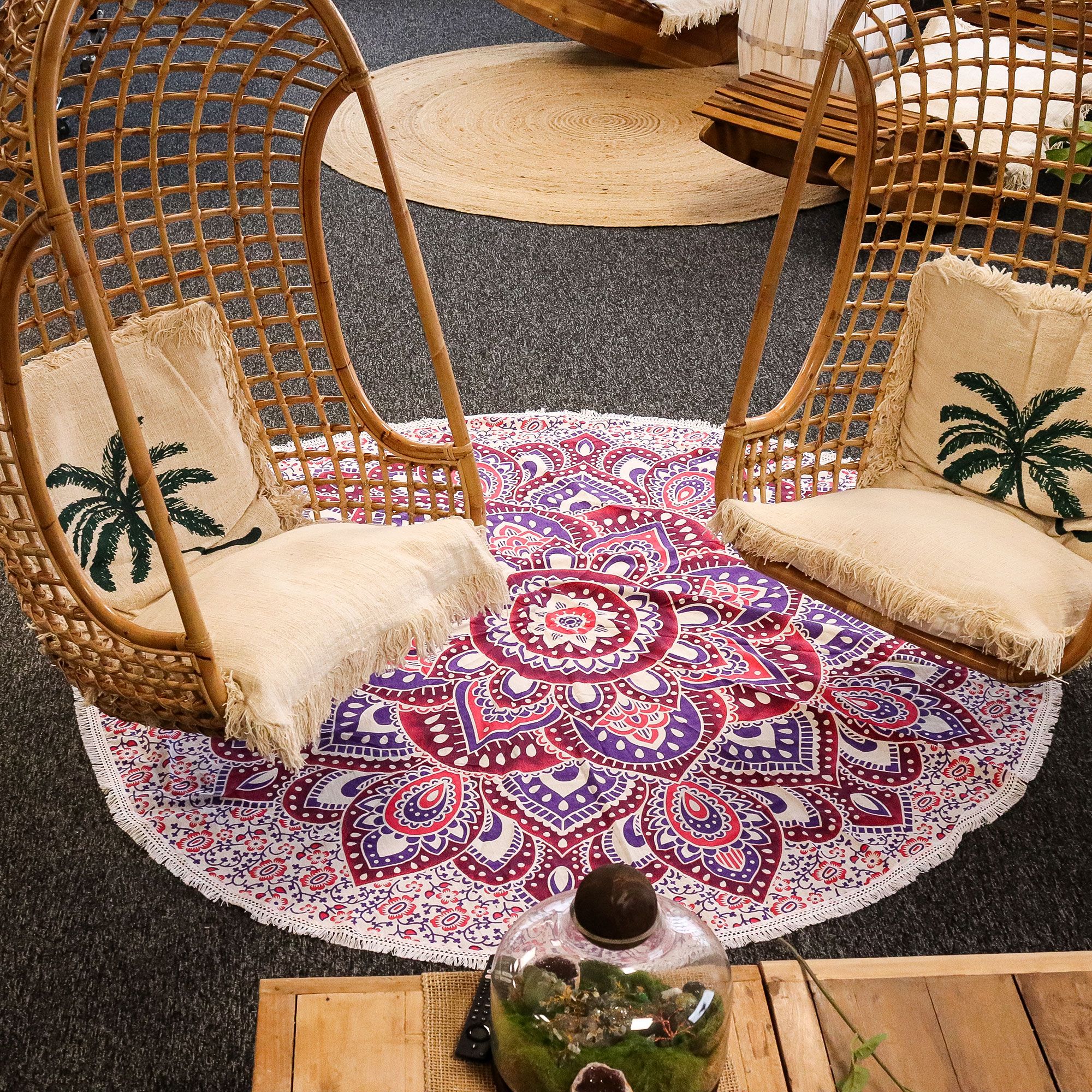 Large Mandala Roundy Art (180cm) – Pink & Purple | www.artisan-gifts.co.uk 2 Large Mandala Roundy Art (180cm) – Pink & Purple | www.artisan-gifts.co.uk 1