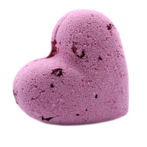Love Heart Bath Bomb 70g – Ylang & Rose | www.artisan-gifts.co.uk 1