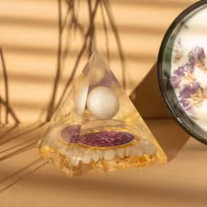 Med Organite Pryamids 7x6cm – Floating Quatz Sphere – Quatz Chunks | www.artisan-gifts.co.uk 1