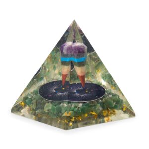 Med Organite Pryamids 7x6cm – Pendulum – Green Adventurine Chips | www.artisan-gifts.co.uk 1