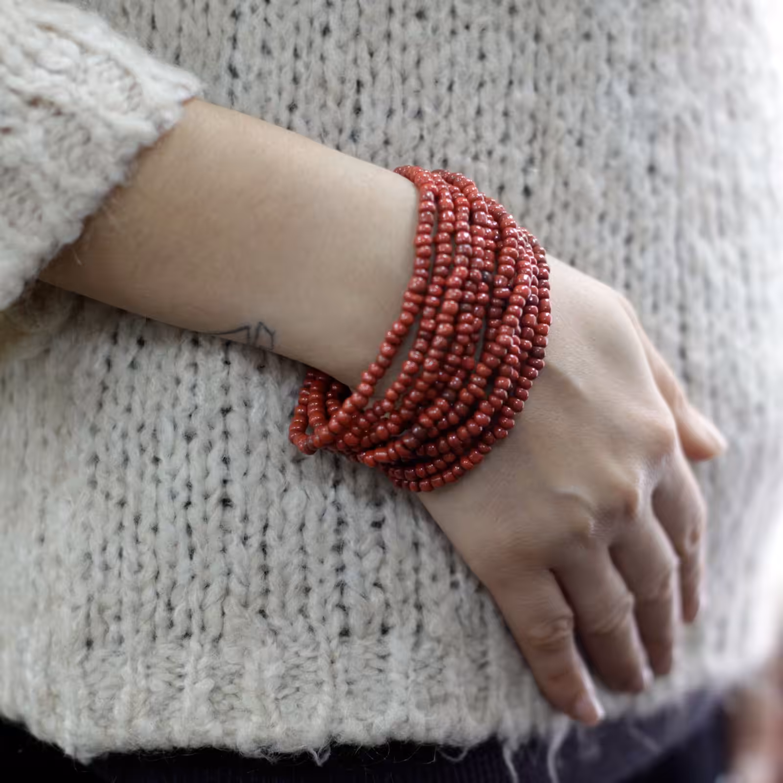 Multi-Bead Bangle Wooden Clasp – Assorted Colours | www.artisan-gifts.co.uk 4 Multi-Bead Bangle Wooden Clasp - Assorted Colours - Image 3