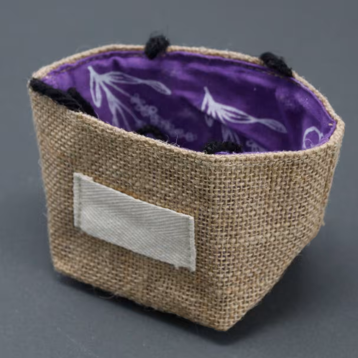 Natural Jute Cotton Gift Bag – Lavender Lining – Small | www.artisan-gifts.co.uk 4 Natural Jute Cotton Gift Bag - Lavender Lining - Small - Image 3