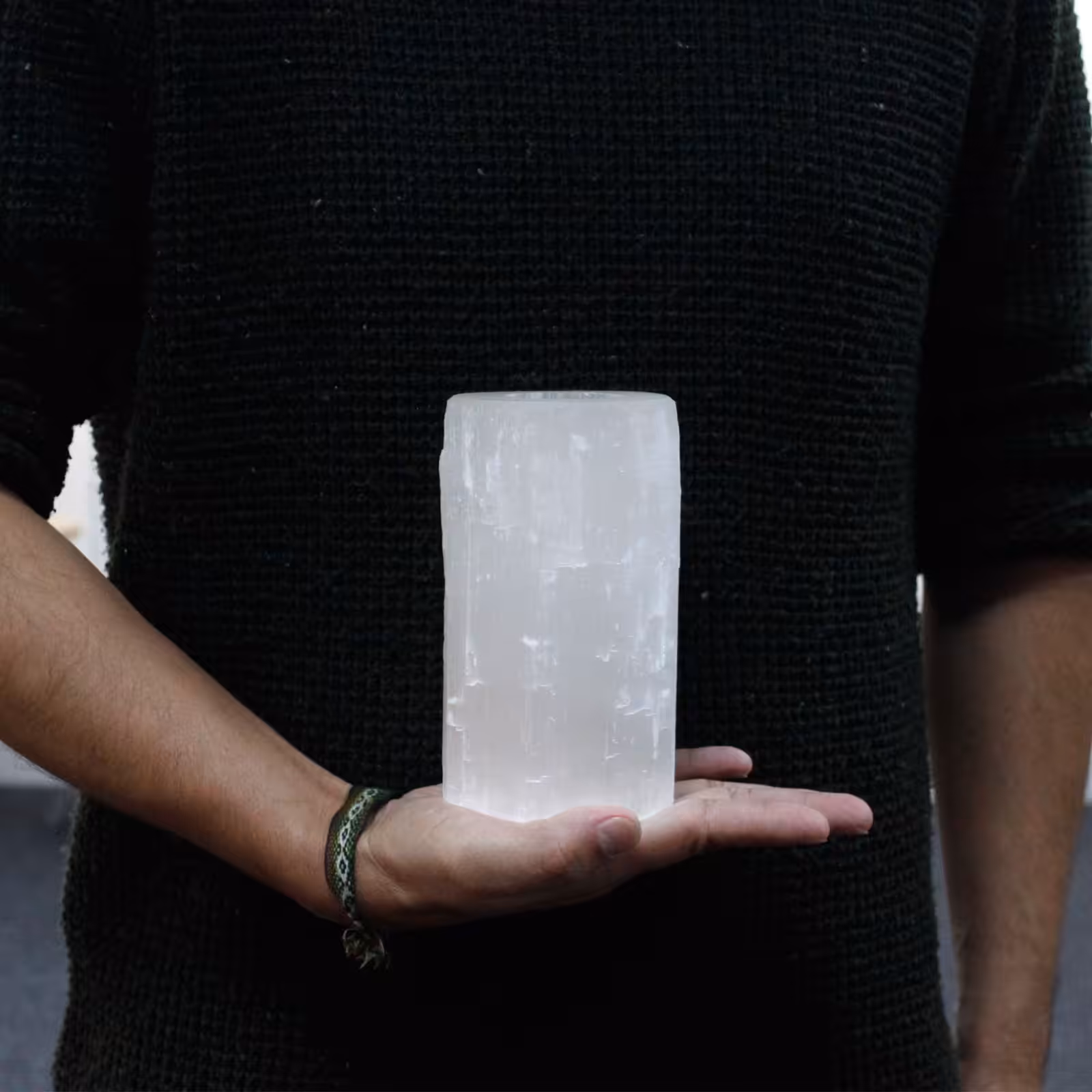 Selenite Cylinder Candle Holder – 15 cm | www.artisan-gifts.co.uk 5 Selenite Cylinder Candle Holder – 15 cm | www.artisan-gifts.co.uk 4