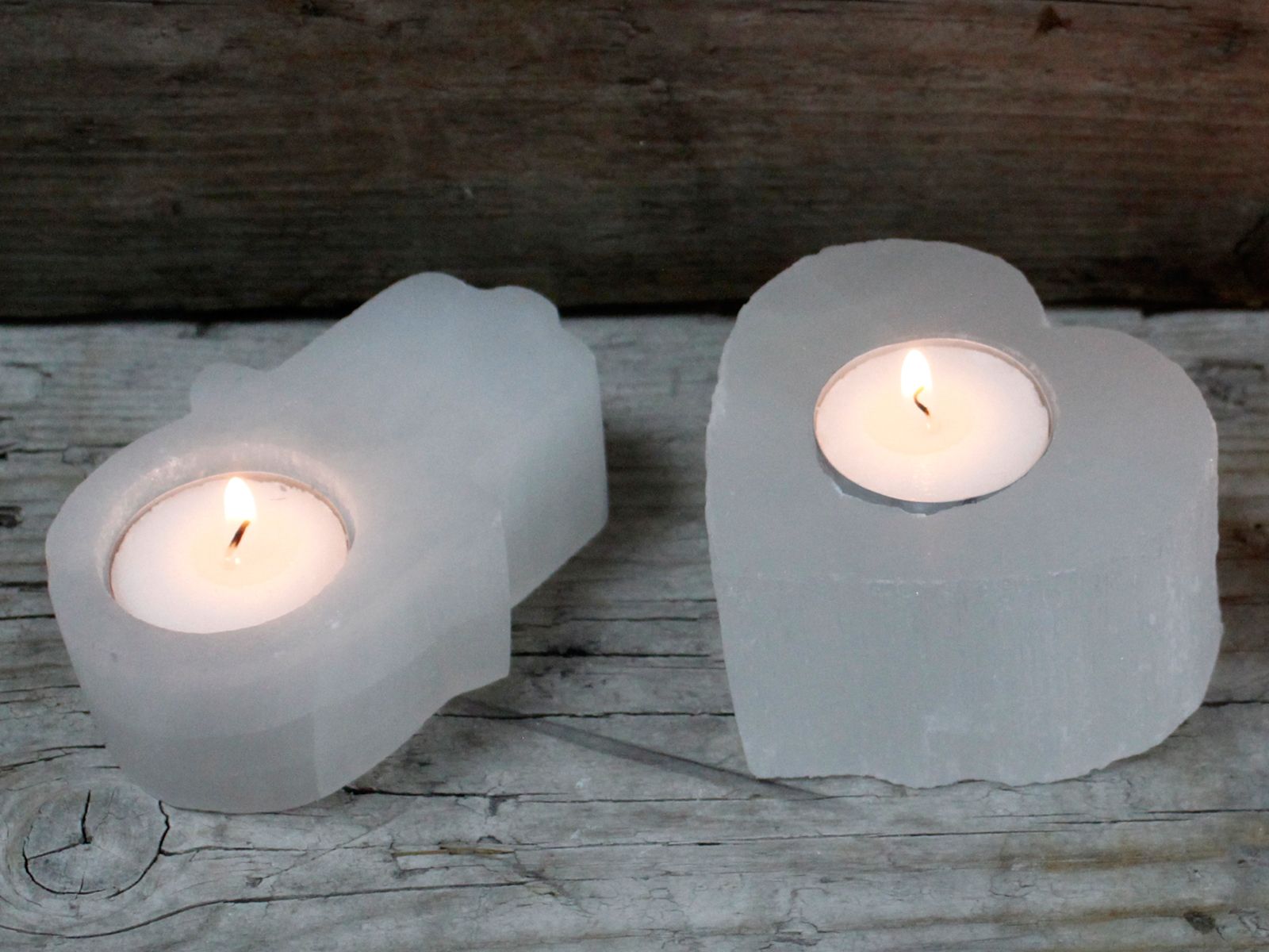 Selenite Hamsa Candle Holder | www.artisan-gifts.co.uk 4 Selenite Hamsa Candle Holder | www.artisan-gifts.co.uk 3
