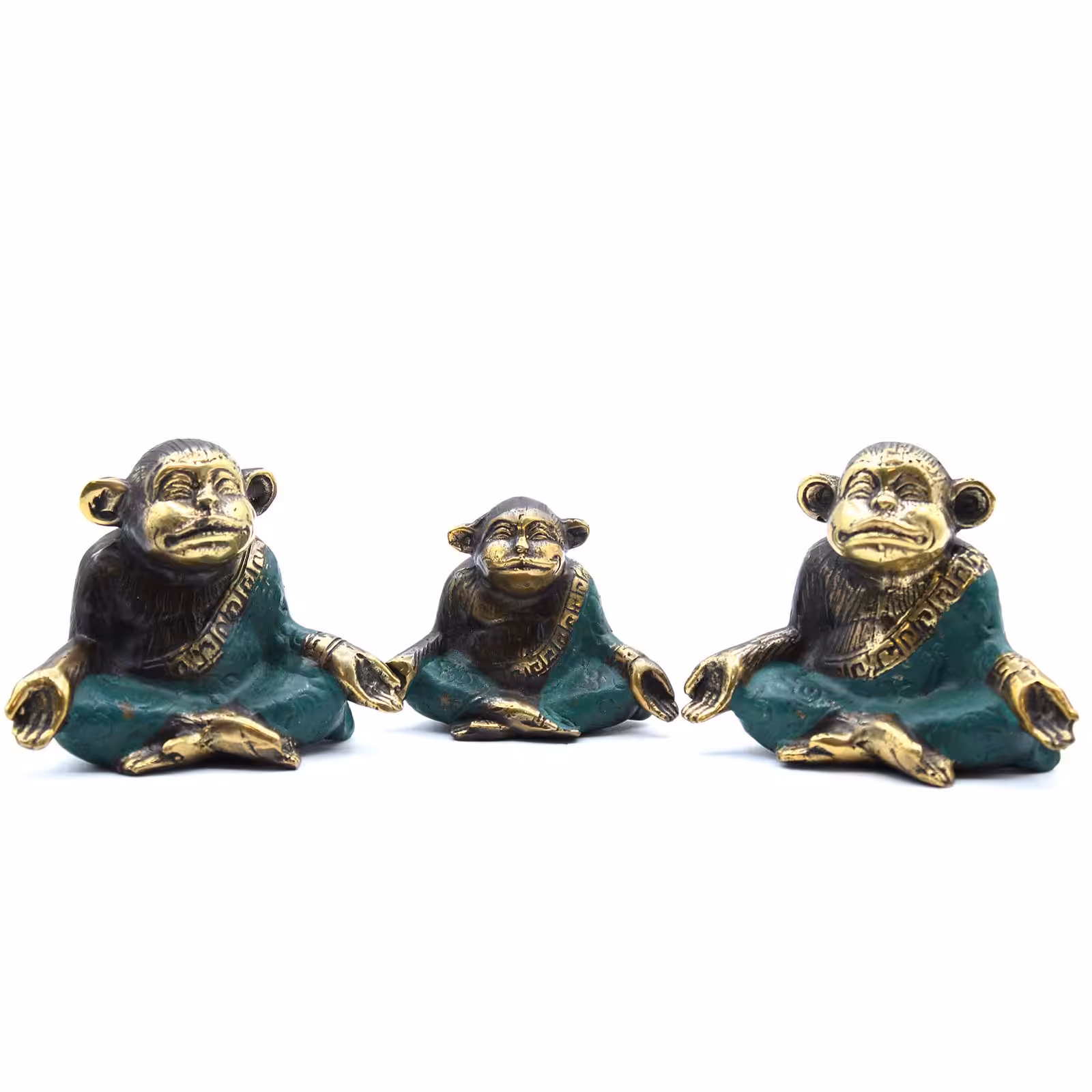 Set of 3 – Family of Yoga Monkeys (asst sizes) | www.artisan-gifts.co.uk 2 Set of 3 - Family of Yoga Monkeys (asst sizes)