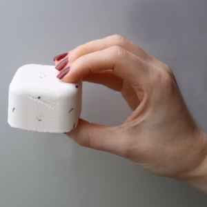 Set of 6 Aromatherapy Shower Steamers – Deep Sleep | www.artisan-gifts.co.uk 1