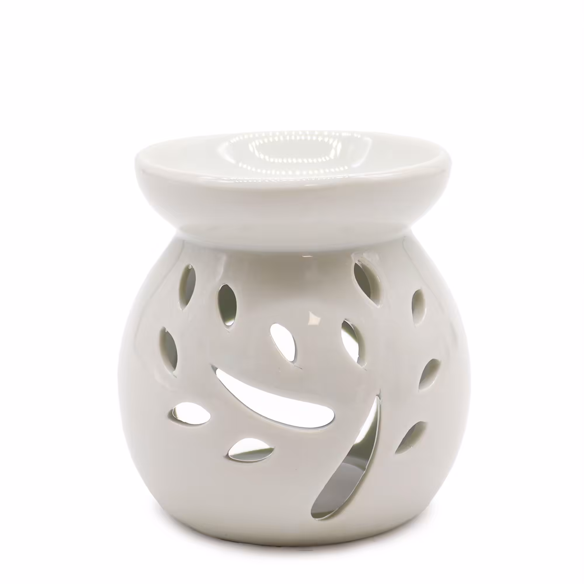 Sm Classic White Oil Burner – Tree Cut-out | www.artisan-gifts.co.uk 2 Sm Classic White Oil Burner – Tree Cut-out | www.artisan-gifts.co.uk 1
