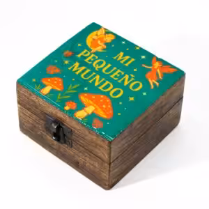 Small Enamelled Box  - Mi Pequeno Mundo